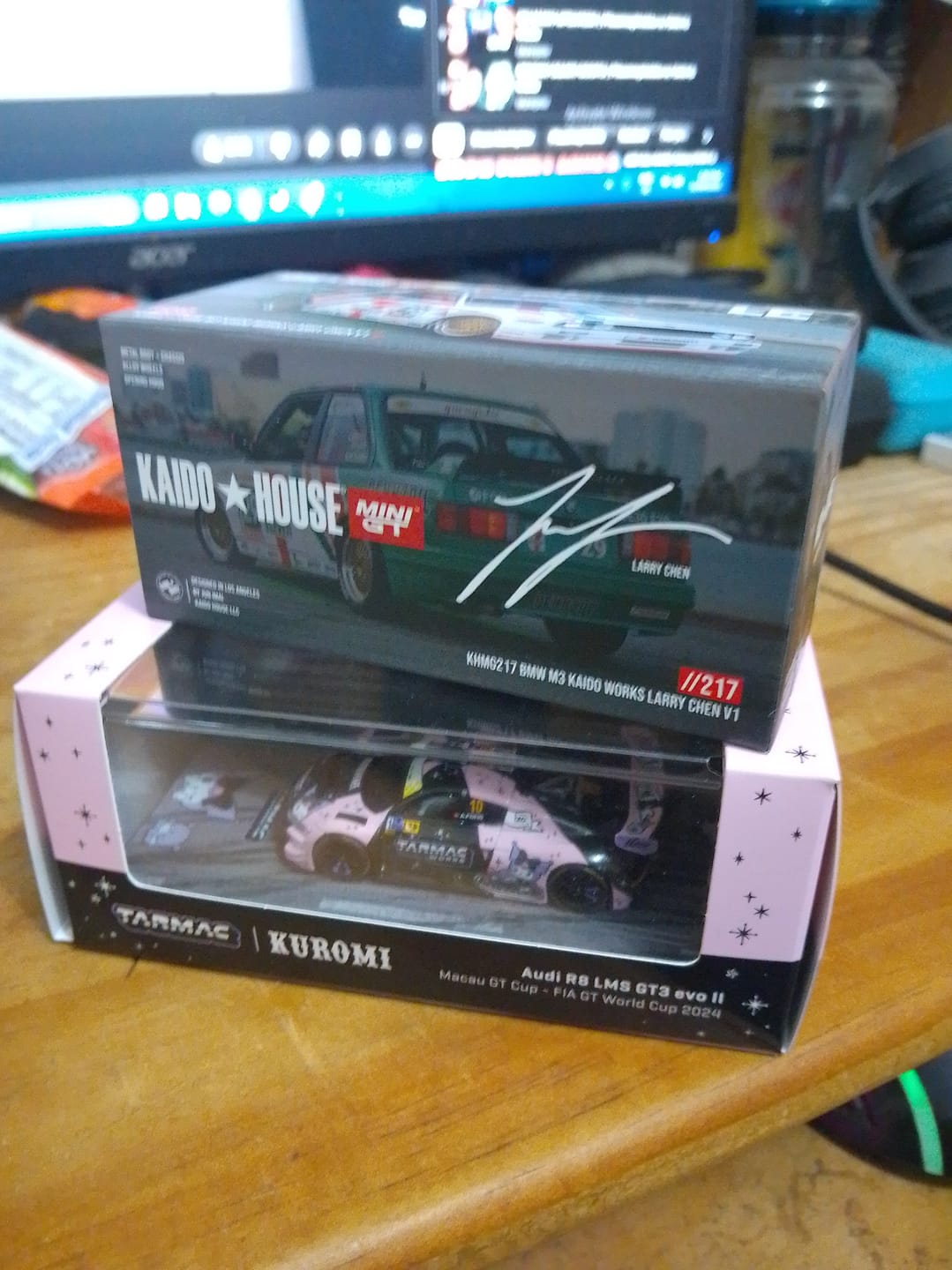 Customer photo review of (PRE-ORDER) Mini GT x Kaido House 1:64 BMW M3 KAIDO WORKS LARRY CHEN V1 USA Exclusive KHMG217
