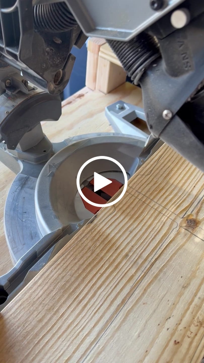 Customer video review of Dust Collection Chute for Ridgid 12" Sliding Miter Saw (R4222)
