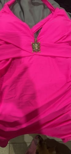 Customer photo review of Emoswim - Tiefer V-Ausschnitt Cross-Back Geraffter Badeanzug