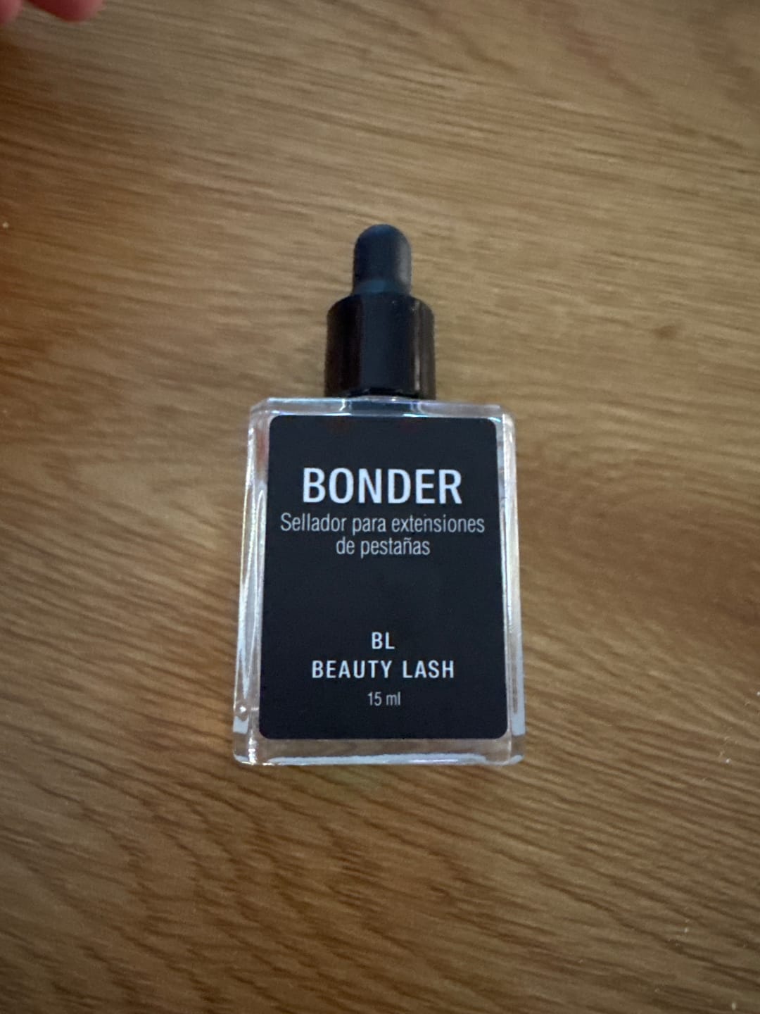 Customer photo review of Bonder sellador para extensiones de pestañas Beauty lash