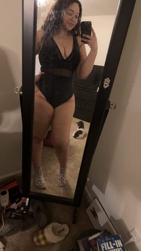 Customer photo review of Emoswim - Damen Große Größen Badeanzug V-Ausschnitt Transparentes Mesh Bauchweg Bademode