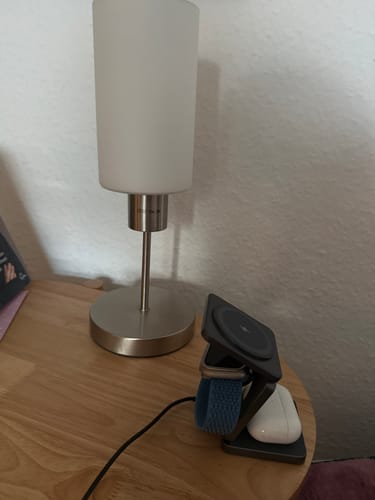 Customer photo review of Trifold Charger+