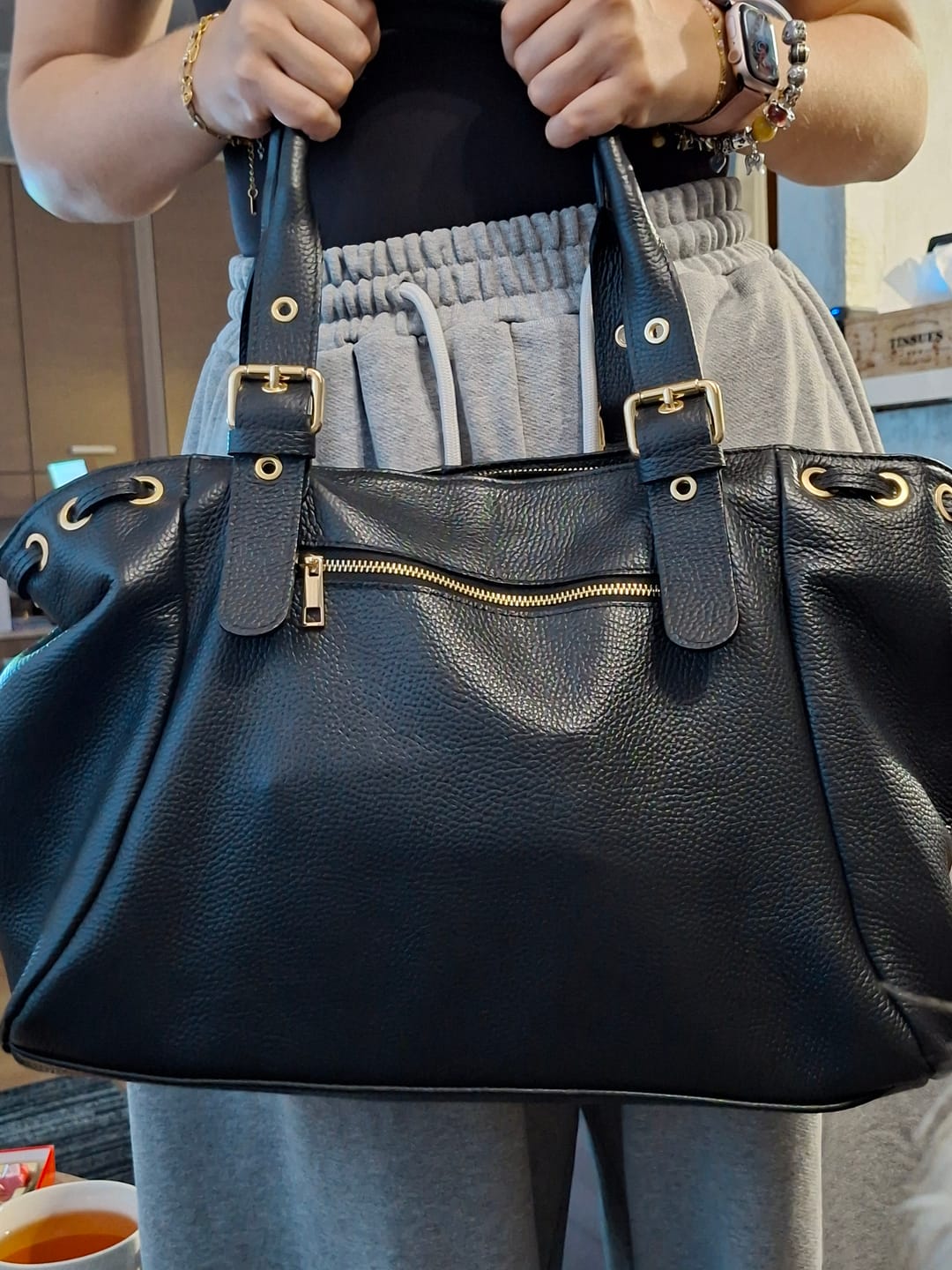 Customer photo review of Muse bag Black