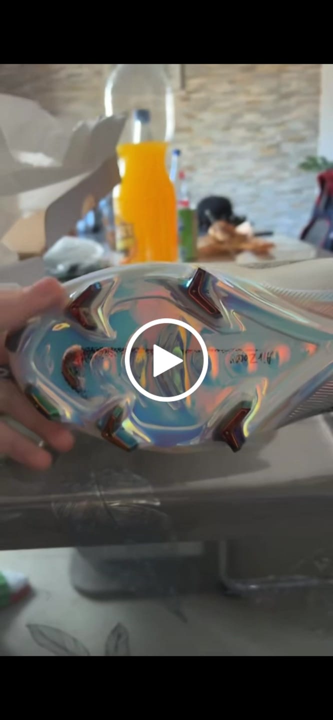 Customer video review of Nike Vapor 16 FG - Blanc/Argenté
