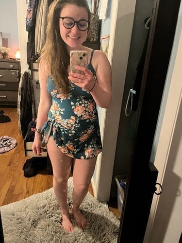 Customer photo review of Emoswim - Damen Bauchweg Slim Fit Badeanzug