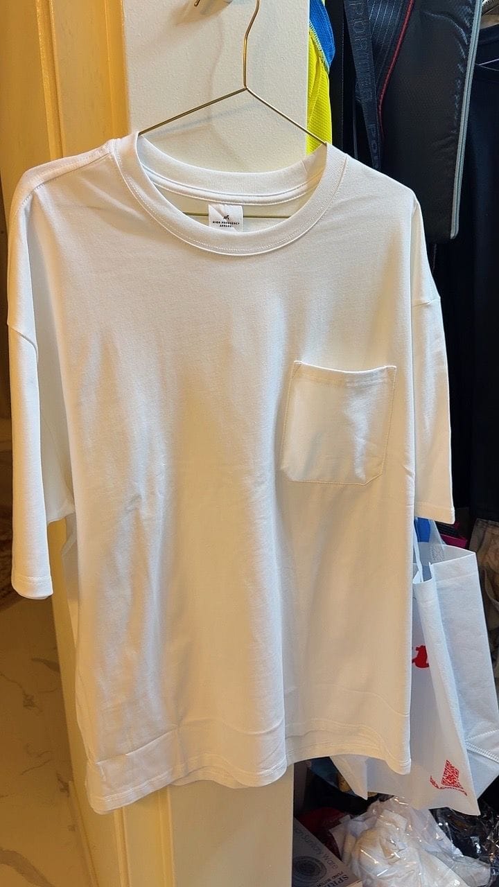 Customer photo review of Pocket Oversized T-shirt 270GSM