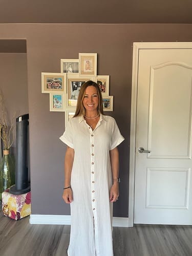 Customer photo review of Emoswim - Weißer einfarbiger langer Sonnenschutz-Cardigan Cover-Up
