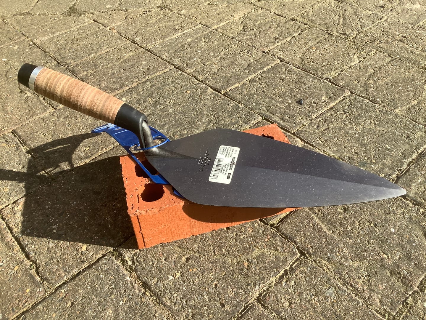 Customer photo review of Marshalltown Narrow London Brick Trowel - Leather Handle