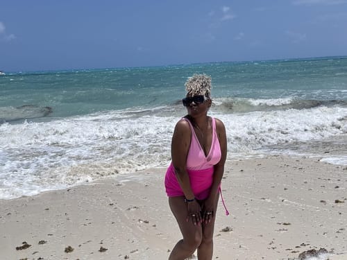 Customer photo review of Emoswim - Damen Badekleid Bauchweg Badeanzüge Schlankmachendes Transparentes Mesh Sarong-Wickelrock Bademode