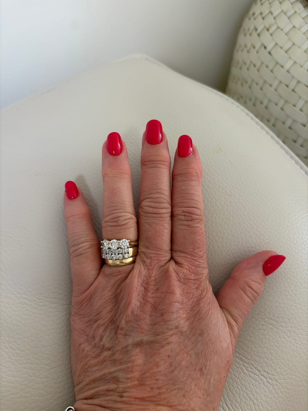 Customer photo review of Iconic Red