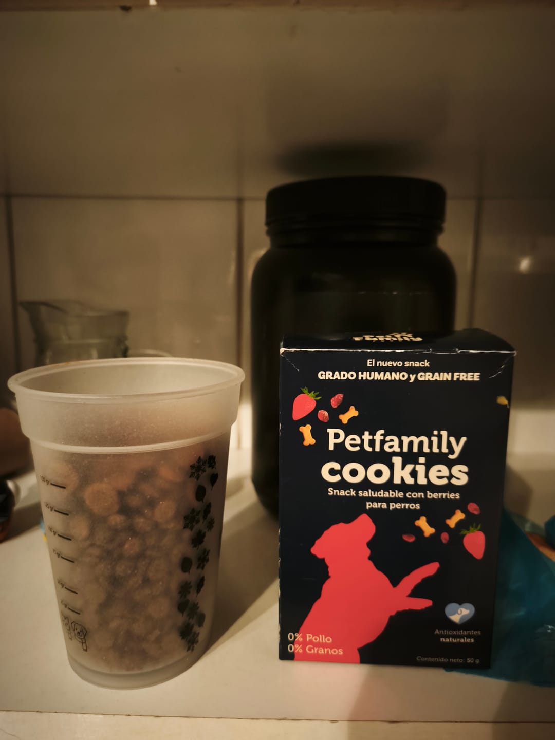 Customer photo review of PetFamily Foods Cachorros