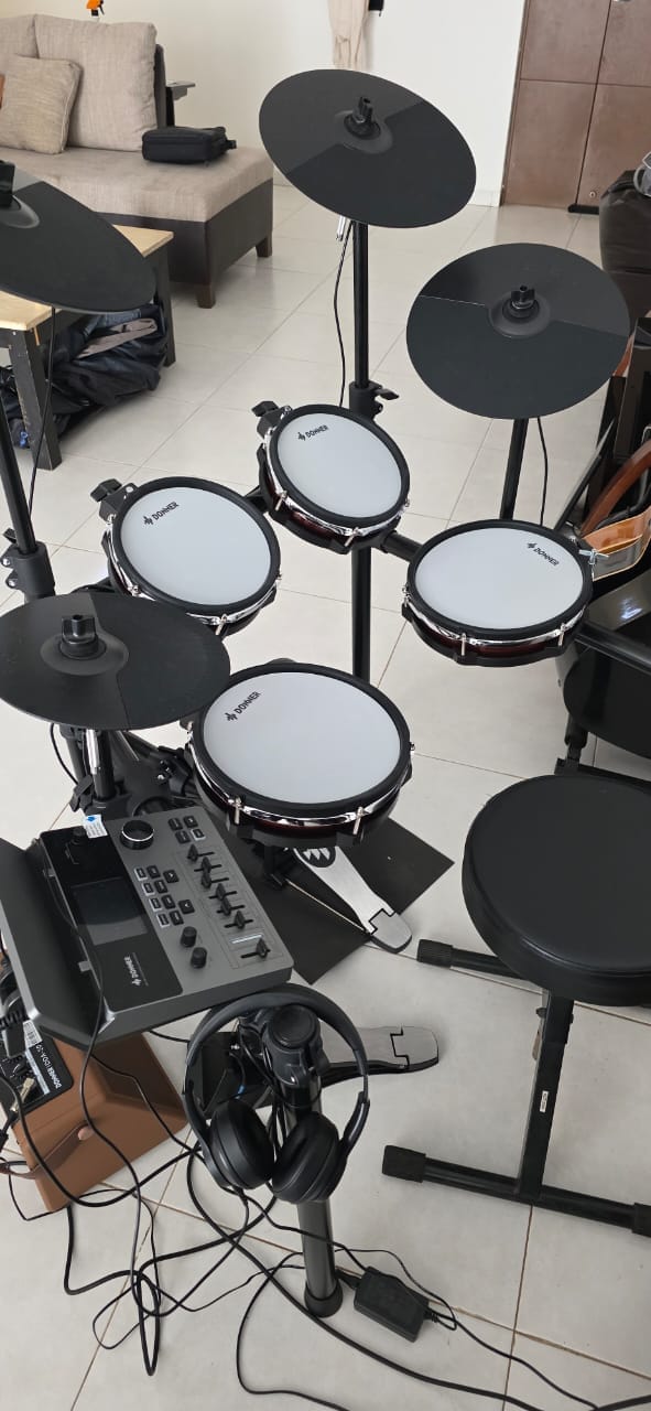 Customer photo review of Donner DED-300X Batería Eléctrica Portátil