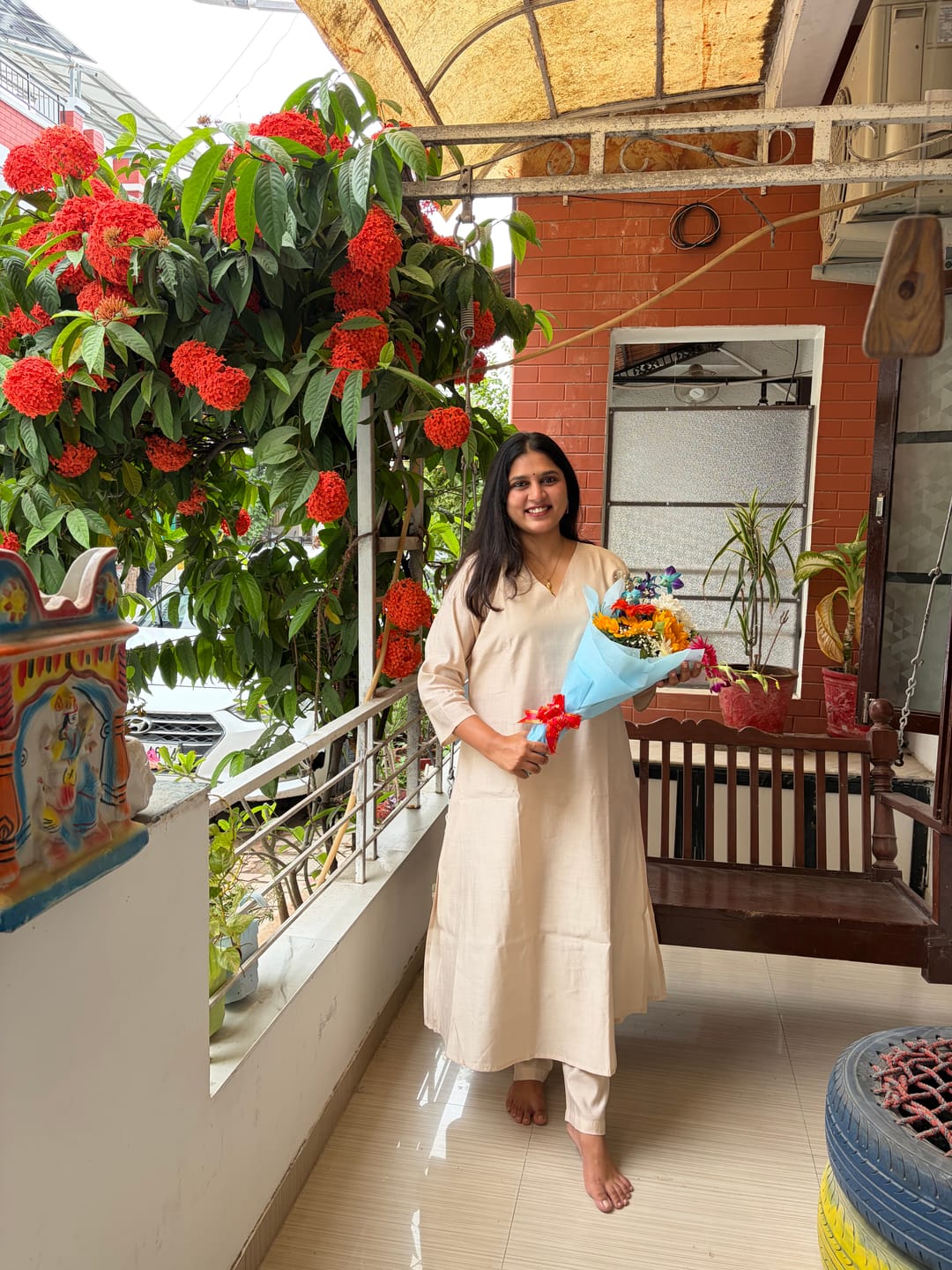 Customer photo review of vanilla — kurta & pants