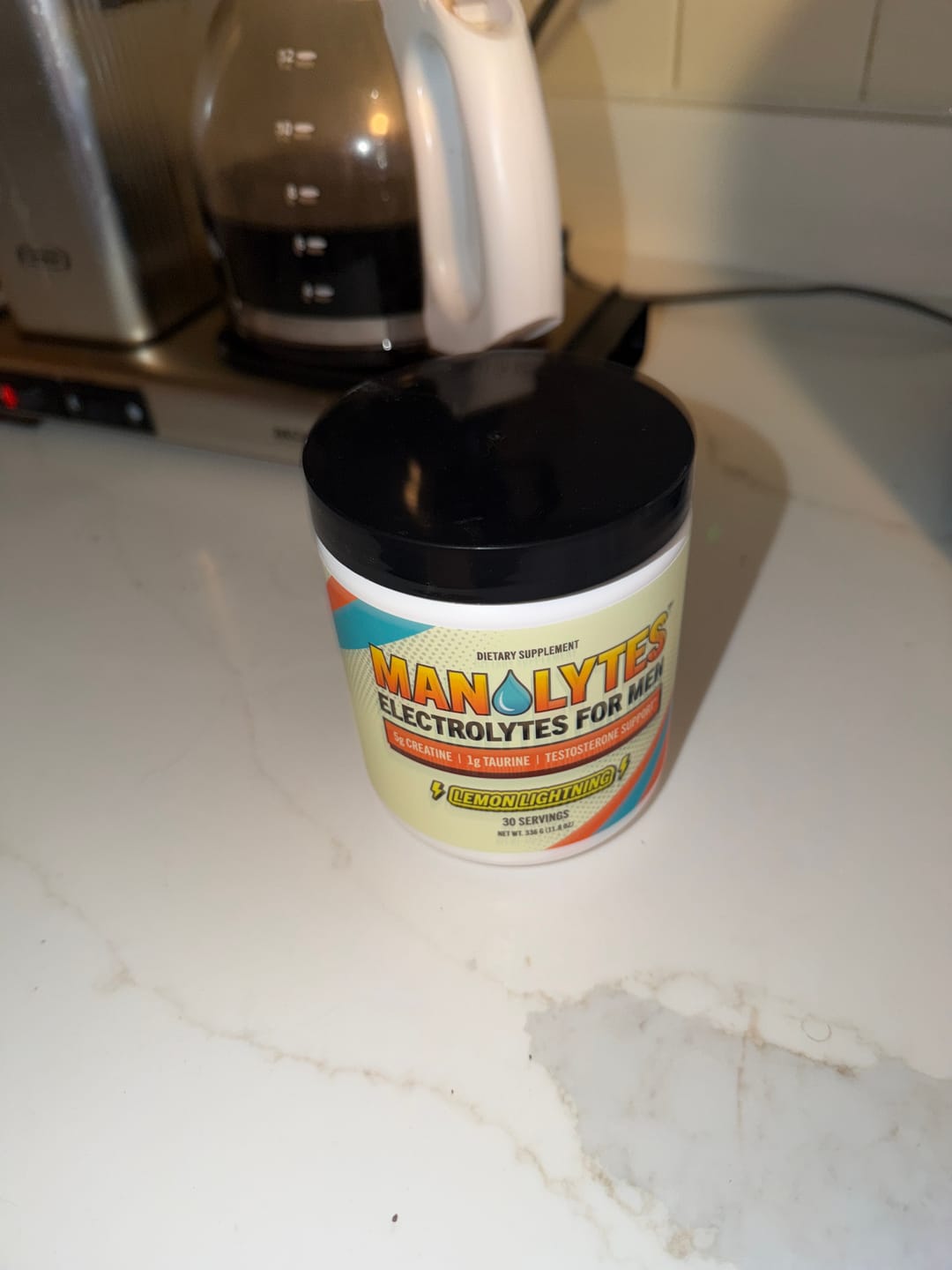 Customer photo review of Manolytes Daily Electrolytes