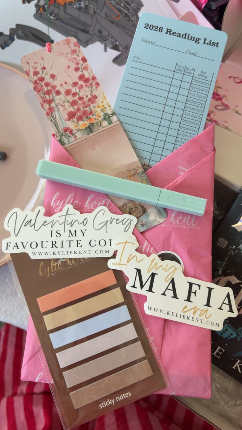 Customer photo review of Blind Date With A Book