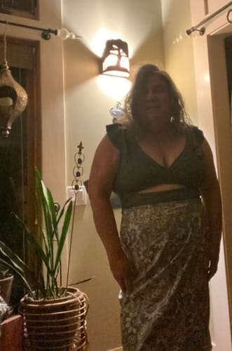 Customer photo review of Emoswim - Damen Badeanzug Rüschen Cut-Out Bademode Schlankmachend Bauchweg V-Ausschnitt Wickel-Bademode