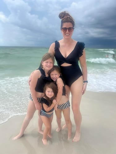 Customer photo review of Emoswim - Badeanzug mit Rüschenärmeln Cut-Out Gerafft