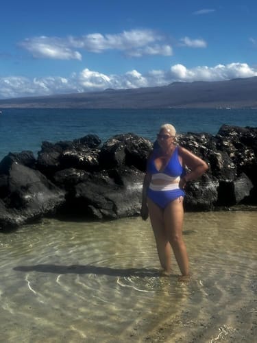 Customer photo review of Emoswim - High Waist Bauchweg Colorblock Bikini-Sets