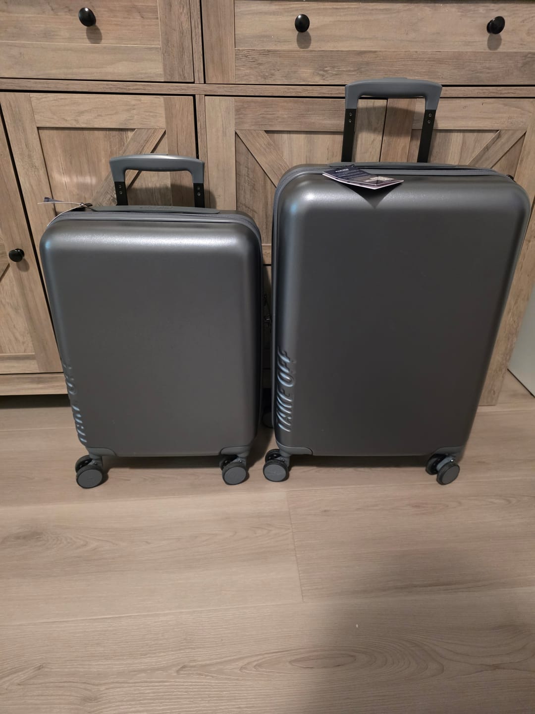 Customer photo review of Personal Item Suitcase 4.0 - 18 Inch