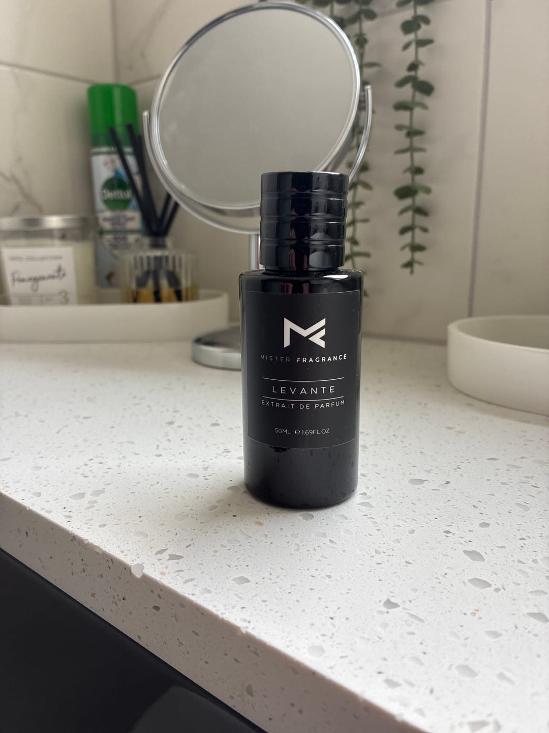Customer photo review of Levante