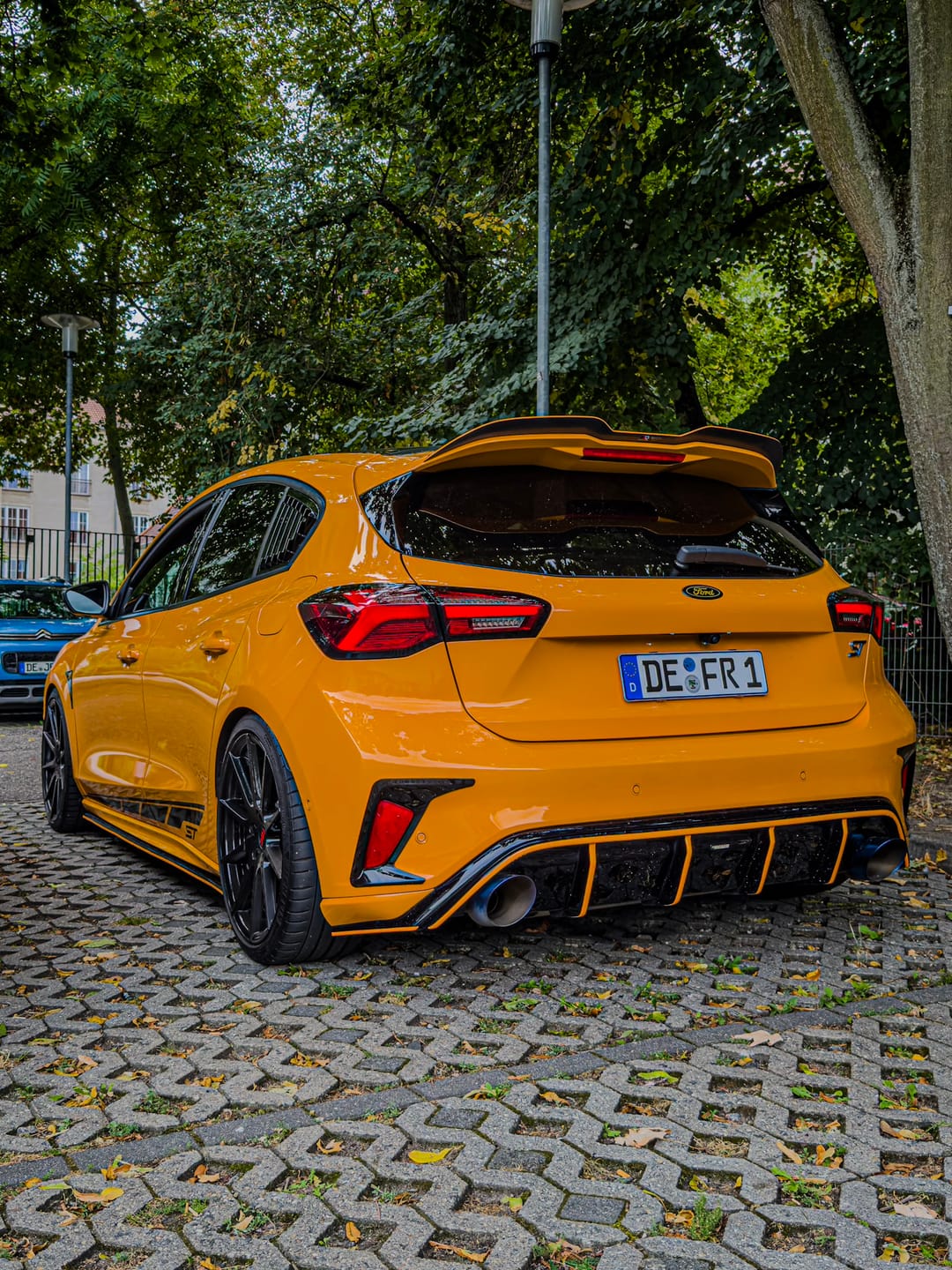 Customer photo review of Ford Focus Mk4/4.5 (Hatchback) Rear Reflector Surrounds - Gloss Black Painted