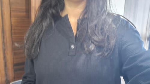 Customer photo review of HENLEY (B)