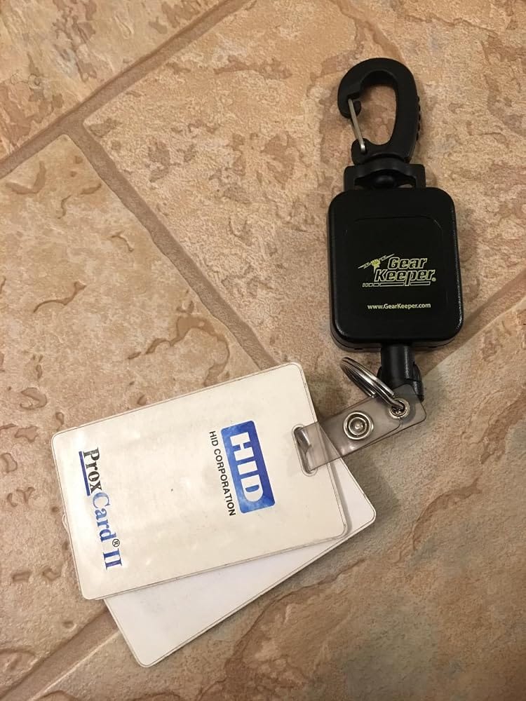 Customer photo review of SCUBA Small Flashlight Retractor, HD Rotating Snap Clip