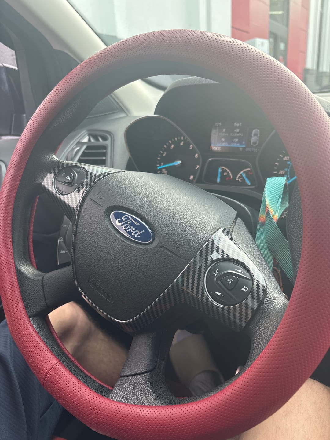 Customer photo review of Nappa Leather Steering Wheel Cover – Ultra-Thin Anti-Slip Universal All-Season Fit