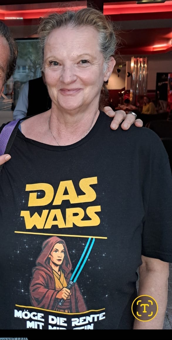 Customer photo review of Das Wars Rente - eigenes Comic-Bild - Personalisierbares T-Shirt