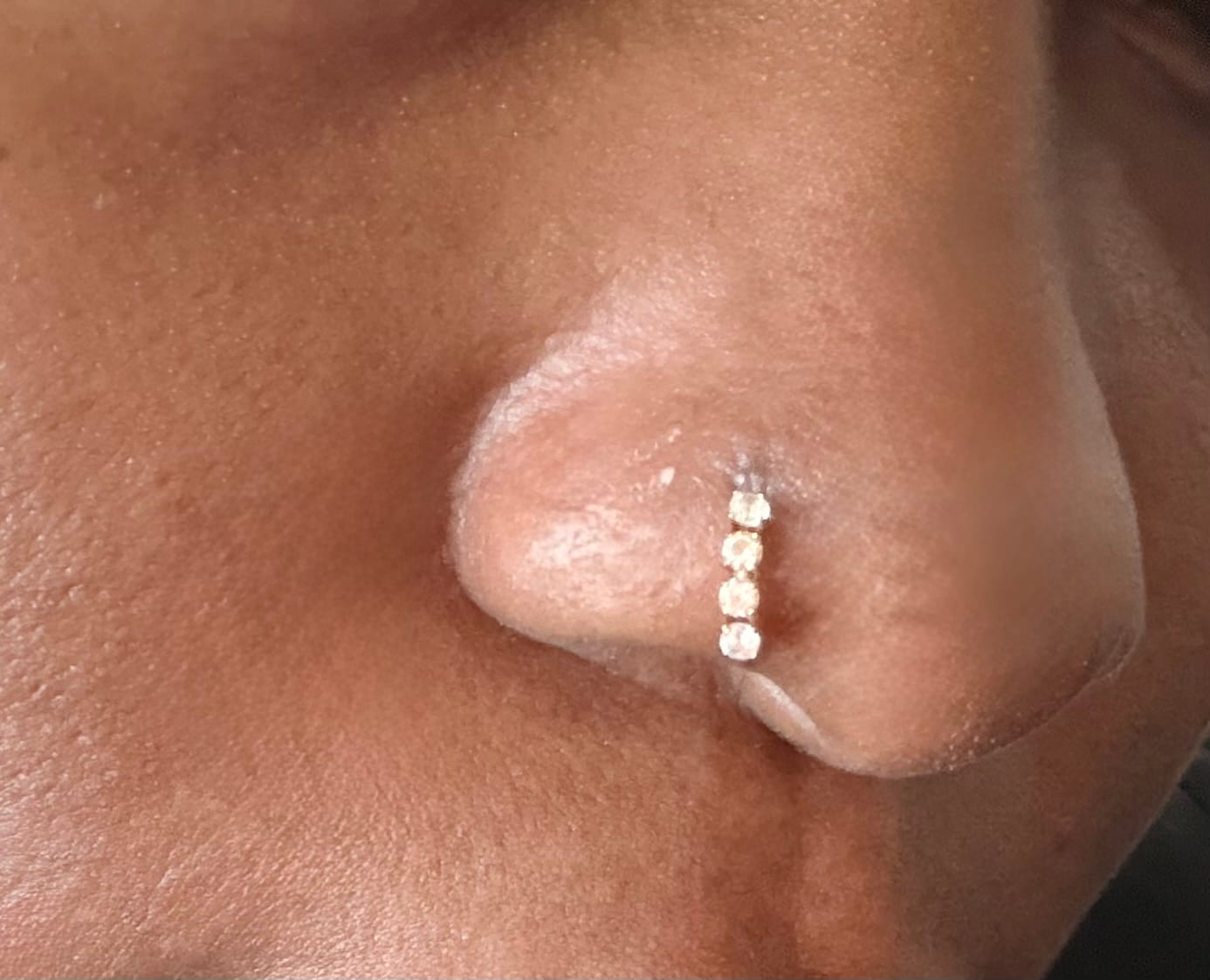Customer photo review of Piercing Amaya
