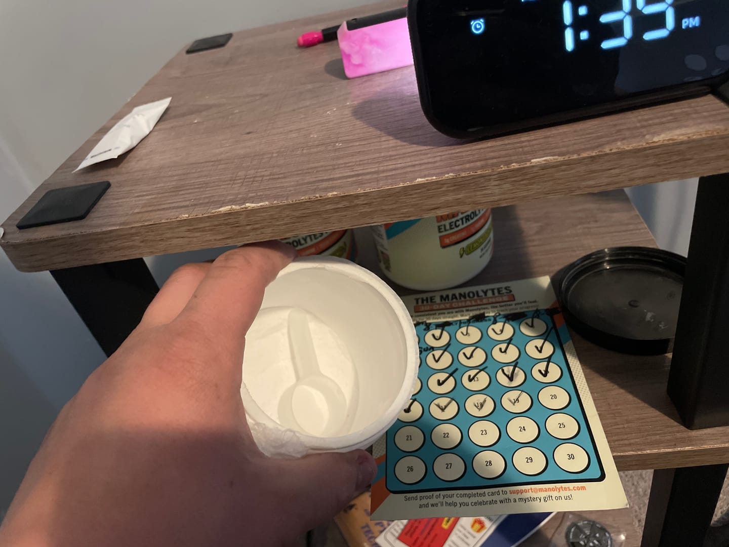 Customer photo review of Manolytes Daily Electrolytes