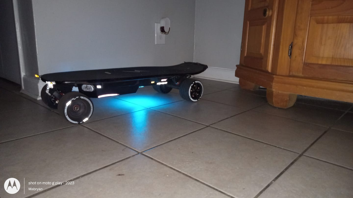 Customer photo review of Meepo Cyclone 107s Rubber Wheels – Exclusive 107mm Comfort Grip Upgrade
