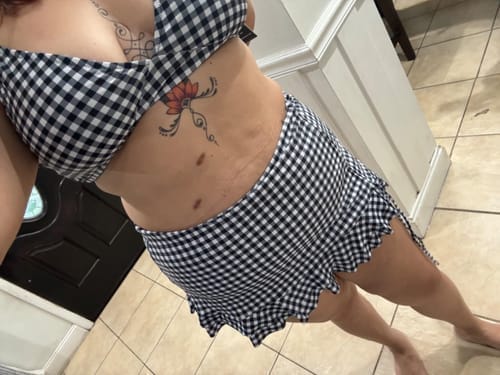 Customer photo review of Emoswim - Damen High-Waist Bikini-Set Bauchweg Baderock Zweiteiliger Badeanzug
