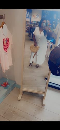 Customer photo review of Emoswim - Weißer einfarbiger langer Sonnenschutz-Cardigan Cover-Up