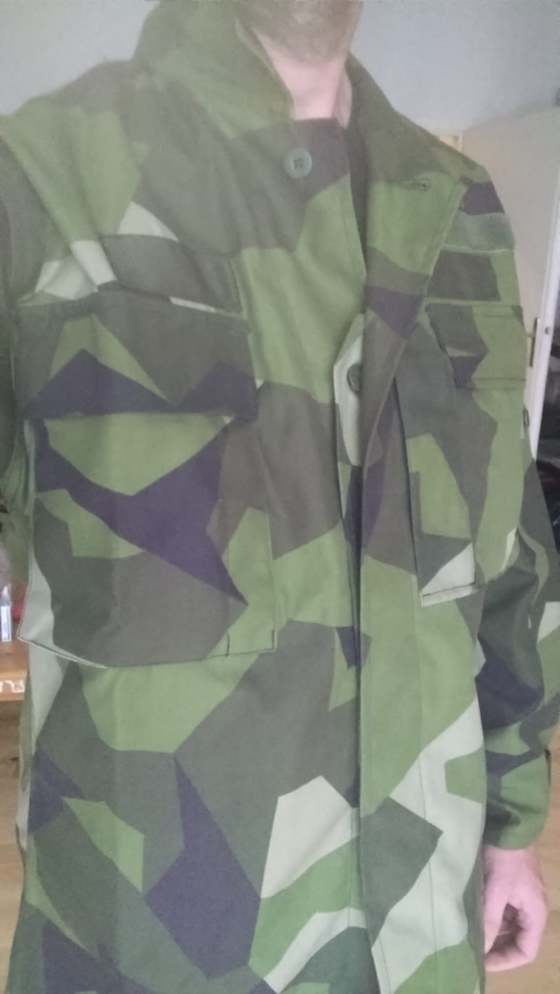 Customer photo review of Original Swedish army M90 jacket splinter camouflage field combat shirt NEW