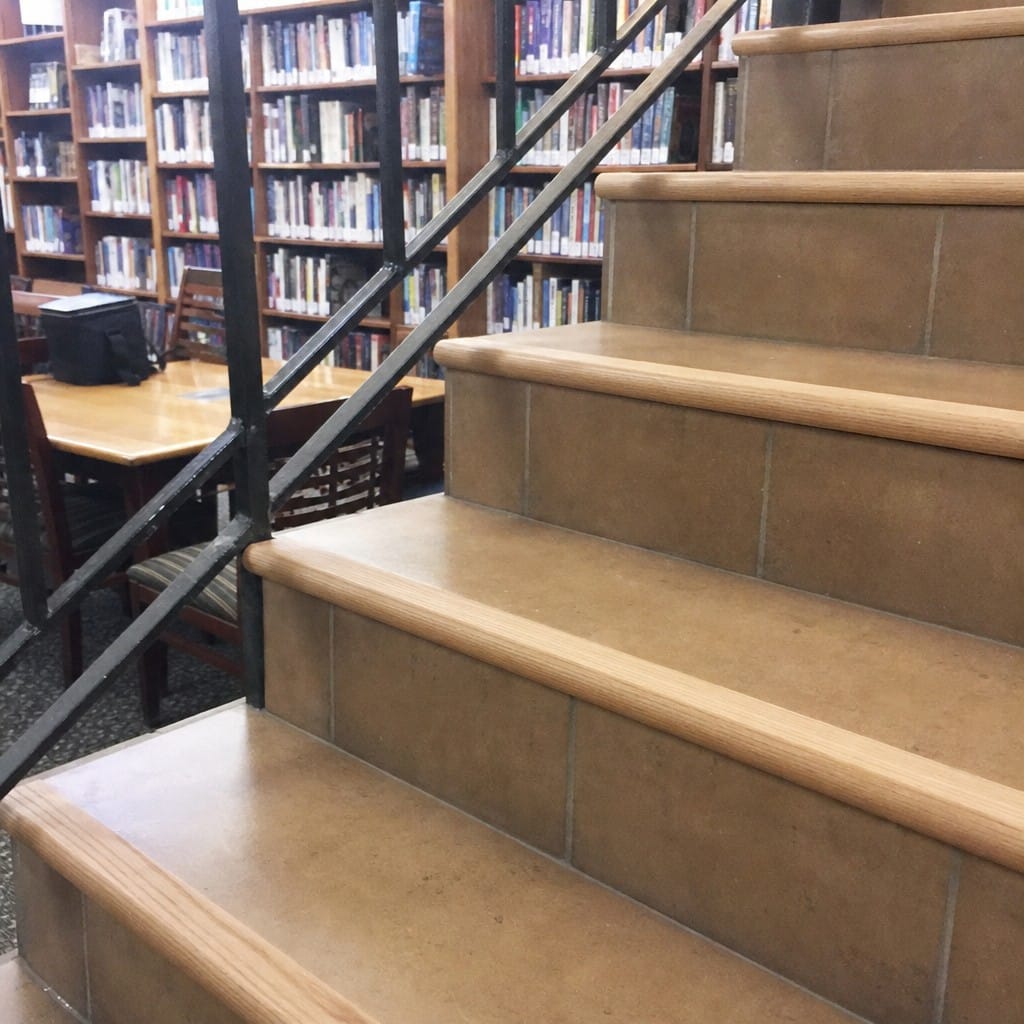 Customer photo review of Solid Oak Stair Nosing - Bullnose Trim for 14mm & 20mm Wood Floors