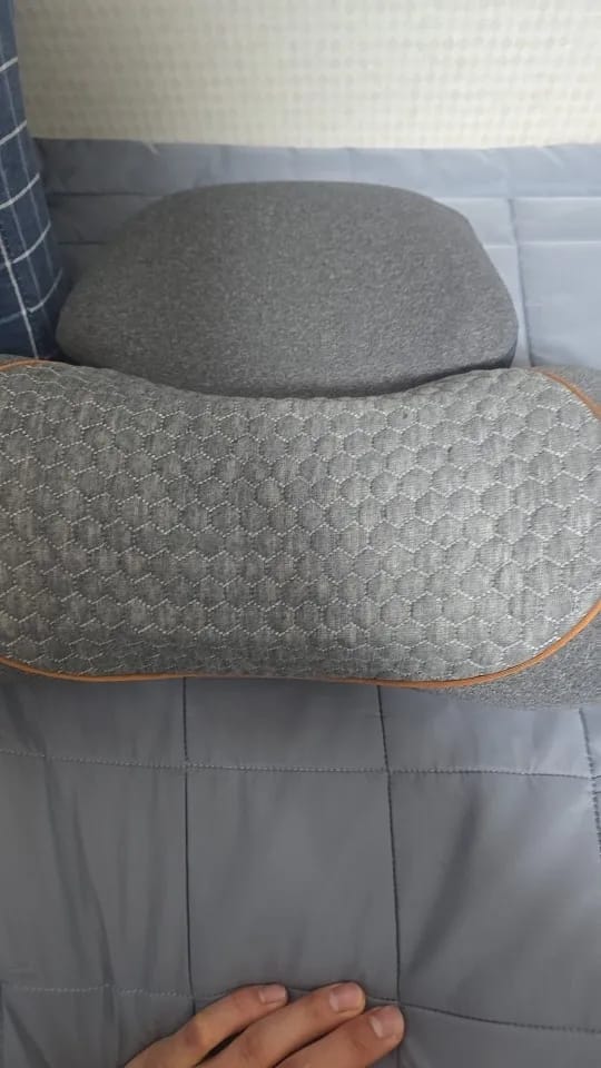 Customer photo review of Original Cillaxe™ Thera Pillow