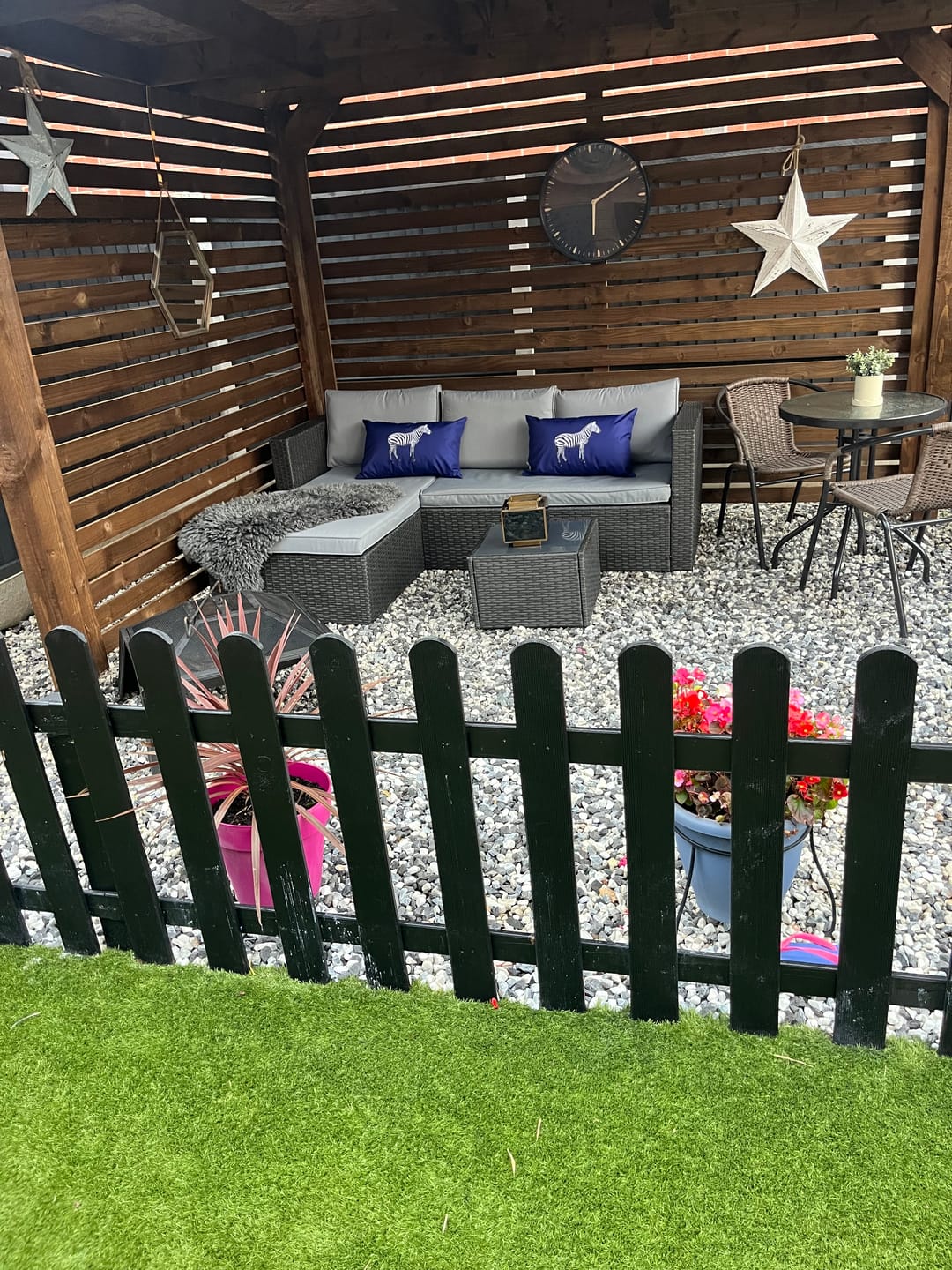 Customer photo review of Outdoor Garden Waterproof Rectangle Cushion - Zebra