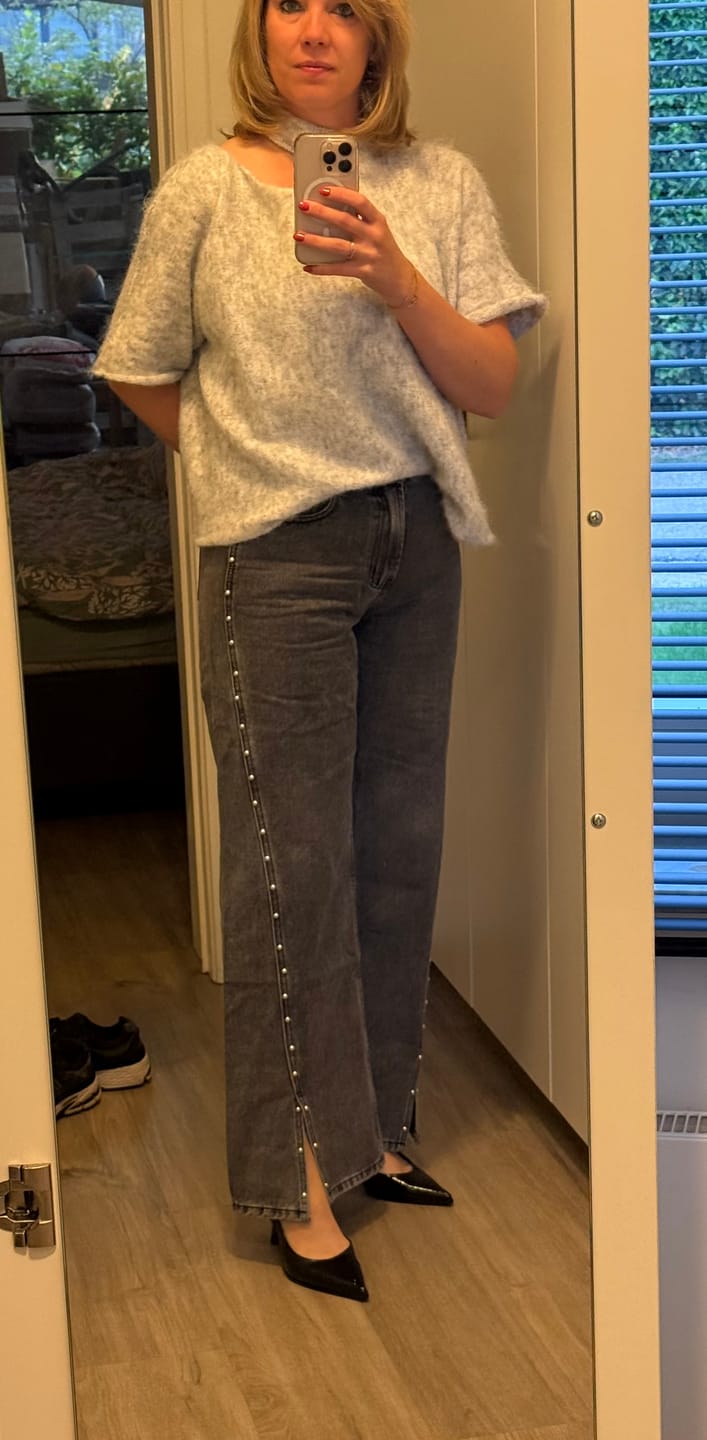 Customer photo review of TRUDY KNITTED TEE - GREY