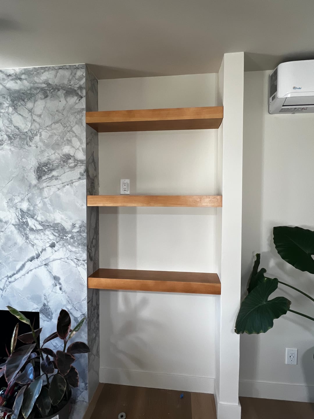 Customer photo review of Modern 3" Thick Pine Floating Shelves