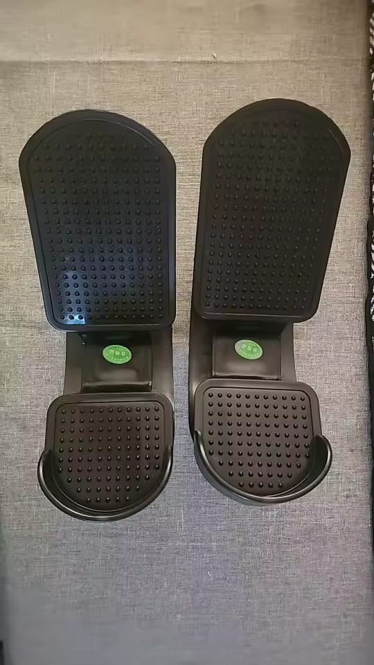 Customer photo review of VELNORA FlexiHeel™ — Dispositif d’Étirement de la Cheville