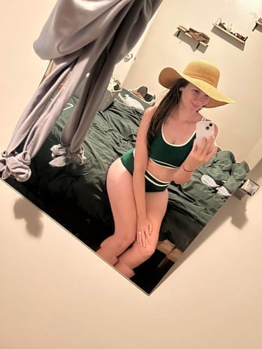 Customer photo review of Emoswim - Damen High Waist Bikini-Sets Sportliche Zweiteilige Badeanzüge Colorblock Cheeky High-Cut Bademode