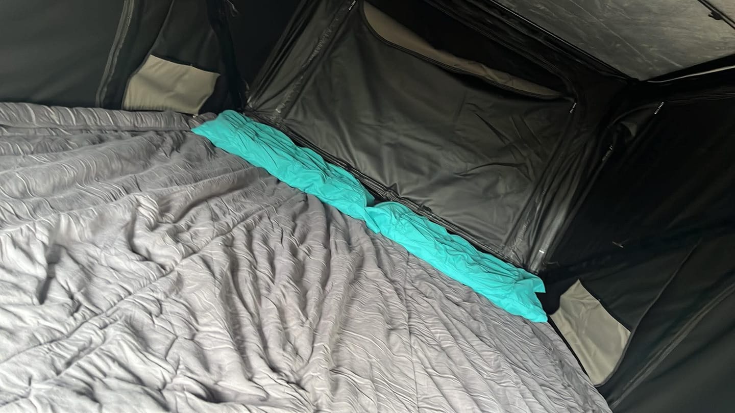 Customer photo review of Rooftop Tent Bamboo Linen Zipluxe Bed Set (Ecoluxe Travel Decor)