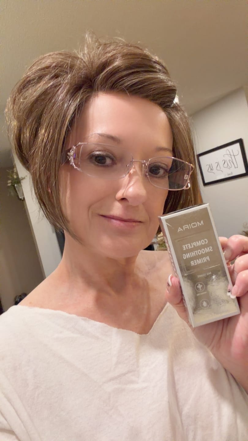 Customer photo review of Complete Facial Primer (001, Smoothing Primer)