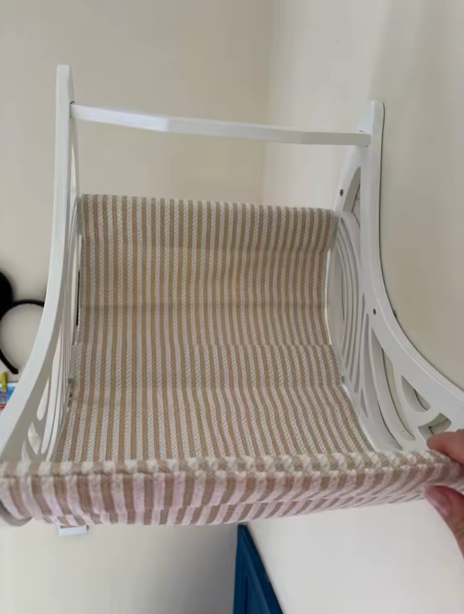 Customer photo review of Cama Colgante para Gatos