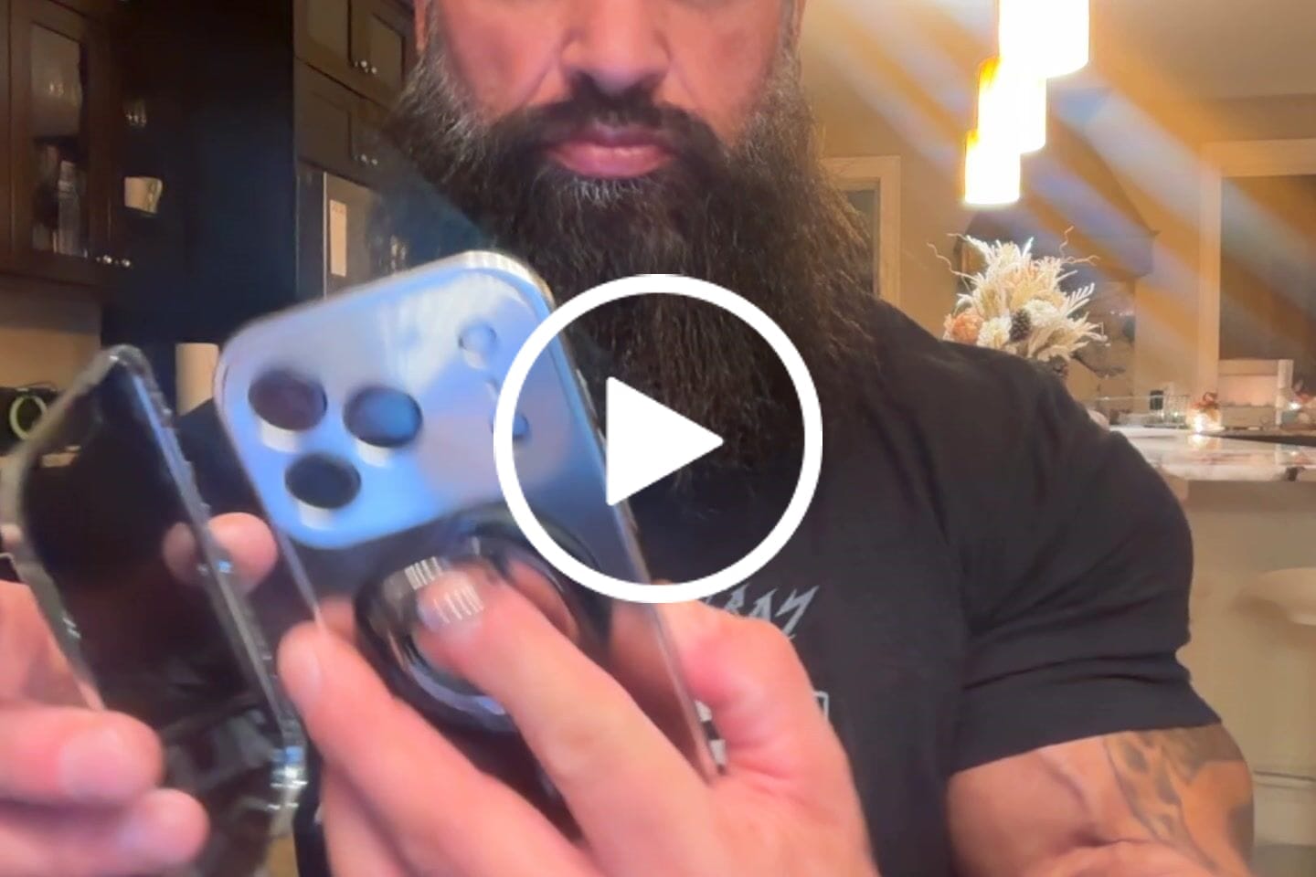 Customer video review of MagCase Frame
