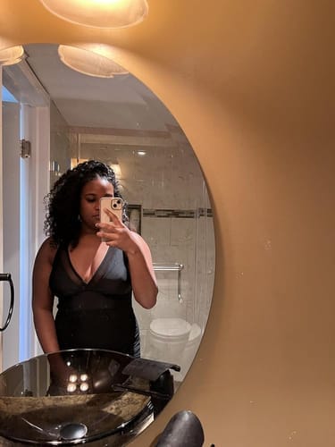 Customer photo review of Emoswim - Damen Badekleid Bauchweg Badeanzüge Schlankmachendes Transparentes Mesh Sarong-Wickelrock Bademode