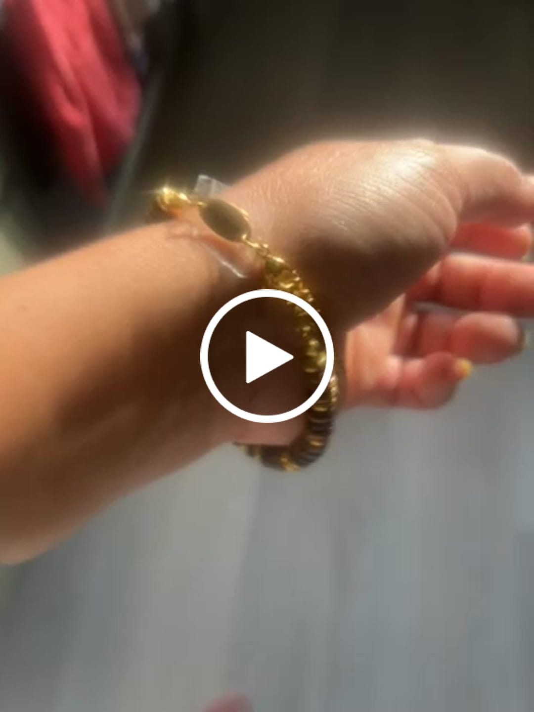 Customer video review of Core Collection – Tiger's Eye Bracelet