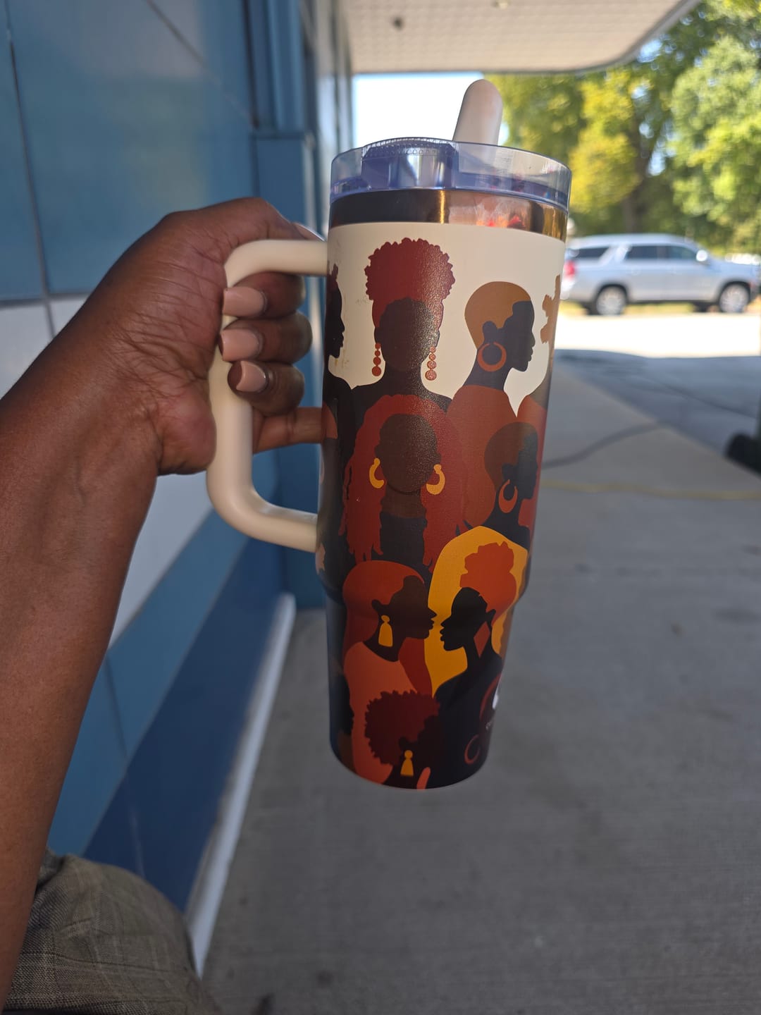 Customer photo review of "Rooted Radiance" HydraLock™ Leakproof Tumbler – 30oz