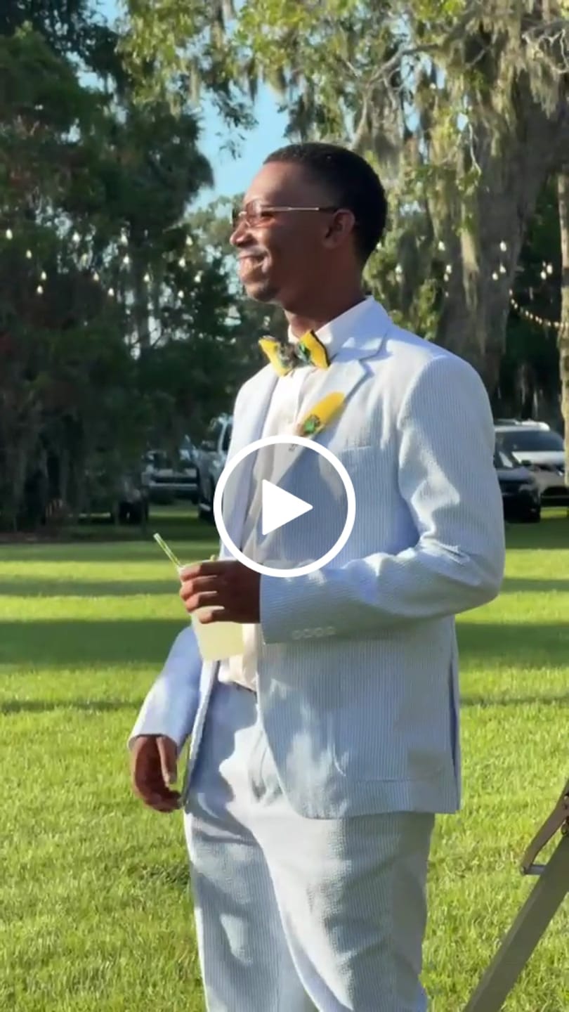 Customer video review of The Neil - Feather Bow Tie